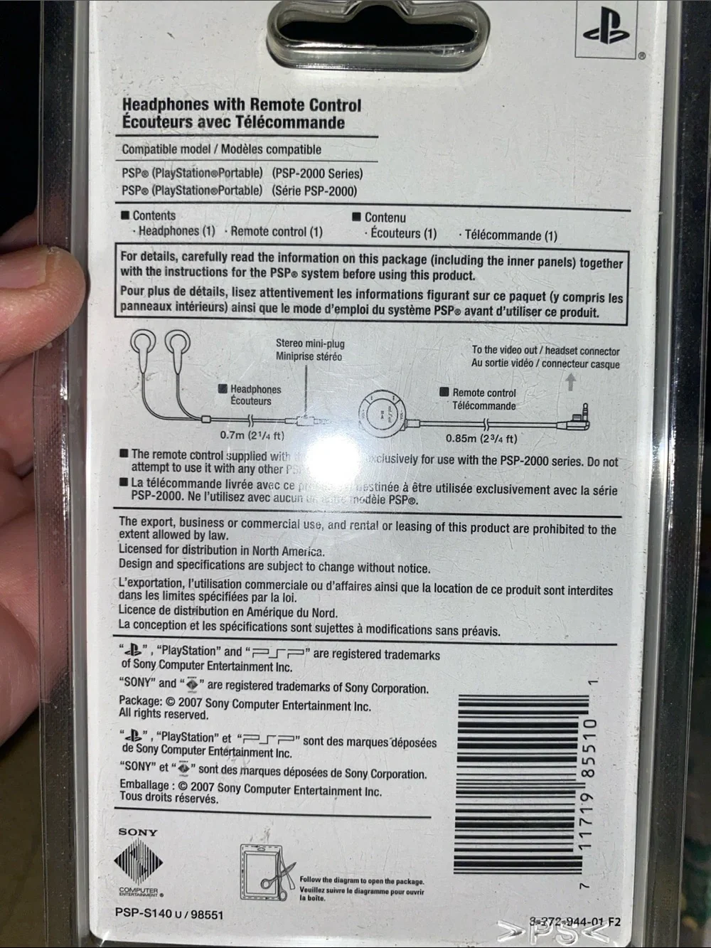 Sony White PSP Earbuds with Inline Remote Control (PSP-2000)